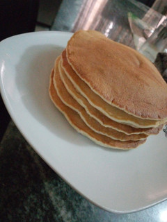 A picture of Honey pancake.