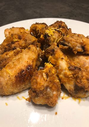 Una foto de Alitas de Pollo crujientes al horno