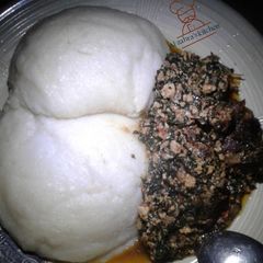 A picture of Semo with egusi soup.