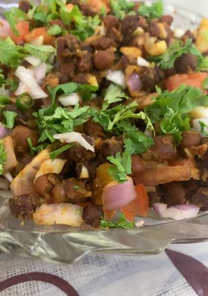 A picture of Chana chaat In Bombay style.