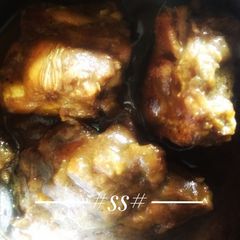 A picture of Chicken kuti masala.