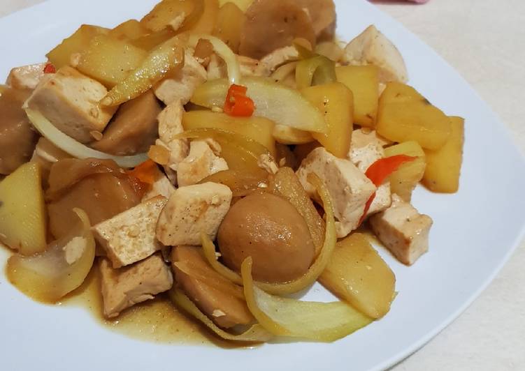 Proses memasak Tumis tahu kentang bakso 😁 yang Lezat