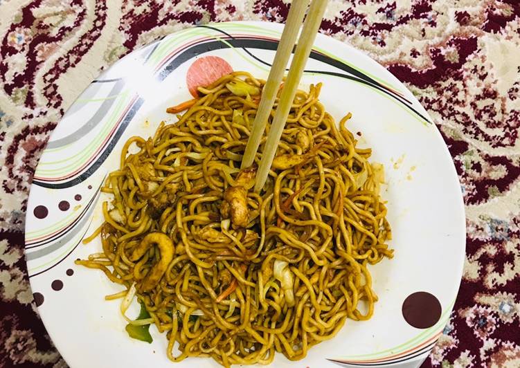 Recipe of Super Quick Homemade Chinese Hakka noodles #Ramzan special