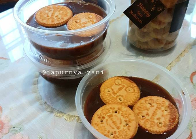 Cemilan : Puding Coklat Biskuit Roma Kelapa