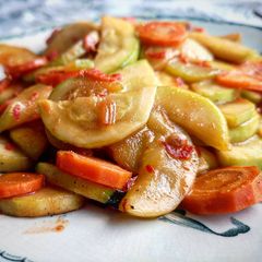 A picture of Wok zucchini.
