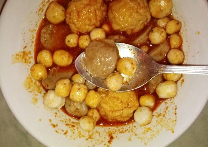 Cara Gampang Membuat Bakso kuah pedas yang Enak Banget