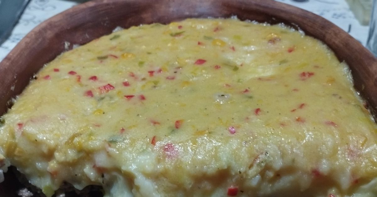 Pastel de papa con topping de choclo