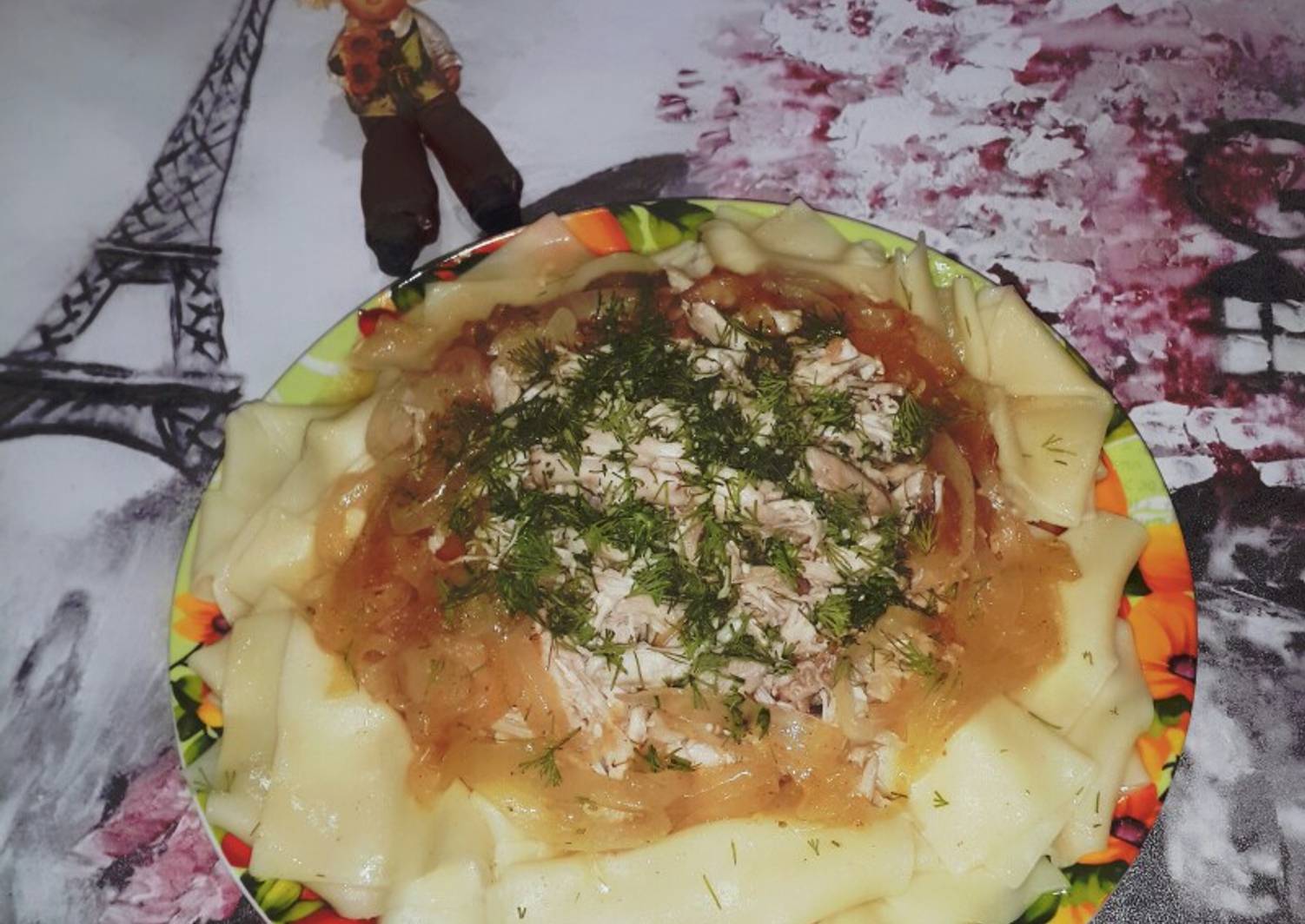 Бешбармак. Бешбармак с курицей. Бешбармак из курицы с томатом. Бешбармак сверху.