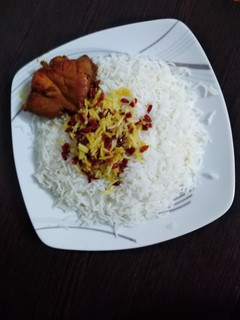 عکسی از دستور زرشک پلو با مرغ