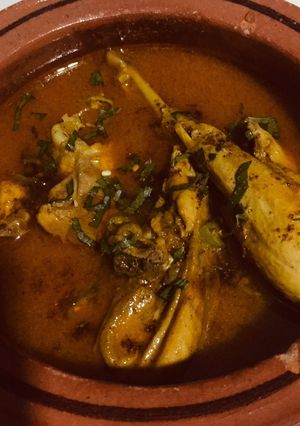 A picture of Desi chicken ka sorba.