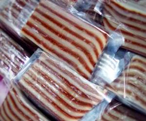 Resep Populer Lapis Beras Coklat Ala Rumahan Resep Populer Lapis Beras Coklat Ala Rumahan
