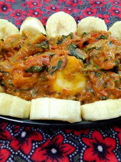 પાકા કેળા નું શાક (Paka Kela Shak Recipe In Gujarati) રેસીપી મુખ્ય ફોટો