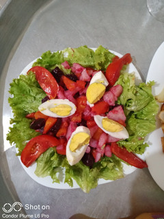 صورة لوصفة سلطة 🥗 صحية خفيفة