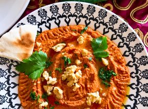 Una foto de 🇸🇾🌶️ Muhammara 🍽️ Untable de Pimientos Rojos Asados