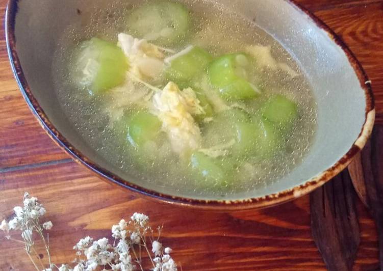 Sayur Oyong || with Chicken Broth