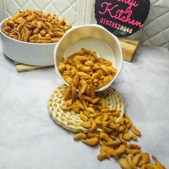 A picture of Crunchy chinchin.