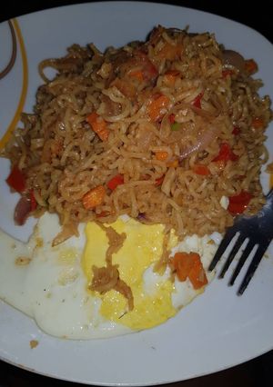 A picture of Jollof Noodles.