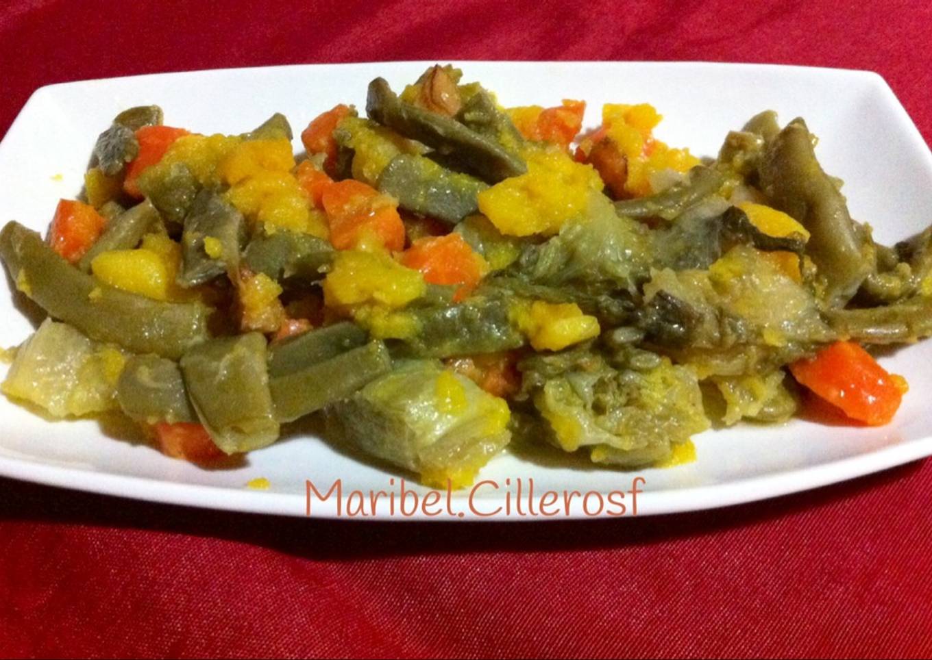 Verduras salteadas con ajos