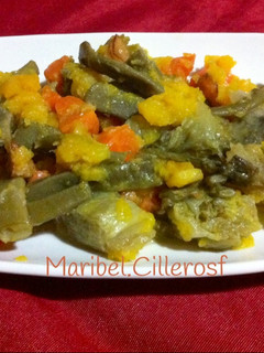 Una foto de Verduras salteadas con ajos