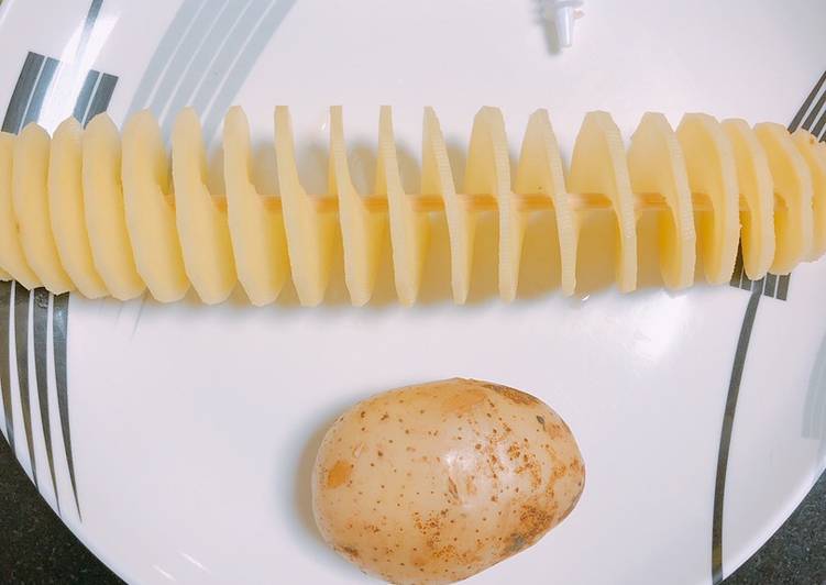 Fried Spiral Potatoes