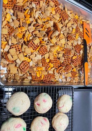 A picture of Chex Mix.