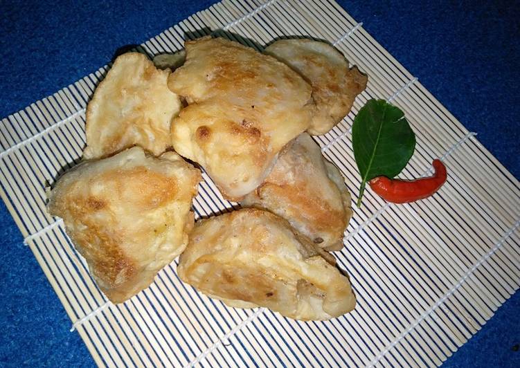 Tahu isi pedas