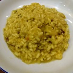 A picture of Pear and cheddar risotto.