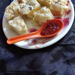 Rava poha dhokla A picture of Rava poha dhokla.