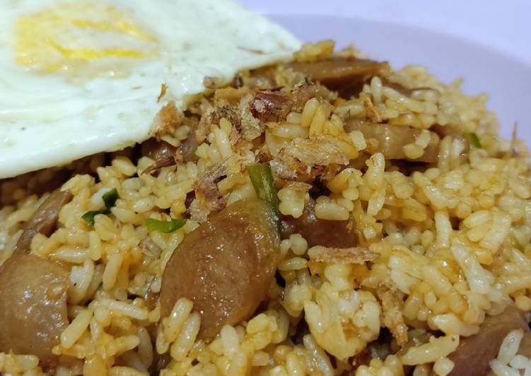 Nasi Goreng Sosis (menu anak-anak)