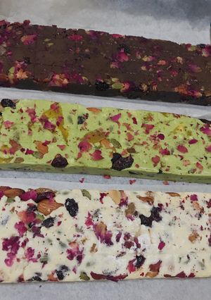 Hình của món Kẹo hạnh phúc/ Kẹo nougat 💖.