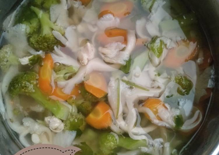 Resep Sup Jamur Brokoli Anti Gagal