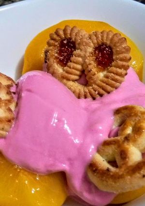 Una foto de MELOCOTONES🍑HELADOS, con sabor a Mora...!