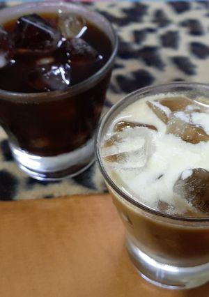 A picture of Thai Iced Coffee.