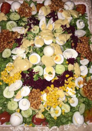Salad Arrangement ainihin hoton girkin