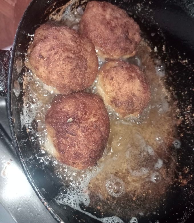 Una foto de Tortitas de papa rellenas de queso Oaxaca