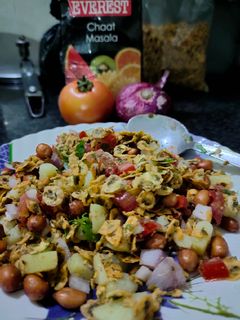 चना जोर गरम चटपटी (Chana zor garam chatpati recipe in hindi) रेसिपी मुख्य फोटो