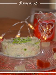 Una foto de Tartar de gambas con gelatina de lima y tomate con Thermomix