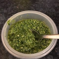 A picture of Salsa Verde.