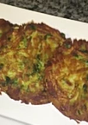 صورة لوصفة بطاطا مبشورة مقلية