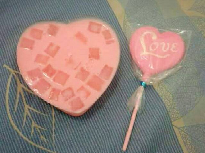 Resep Silky Pudding Strawberry with Nata de coco Anti Gagal