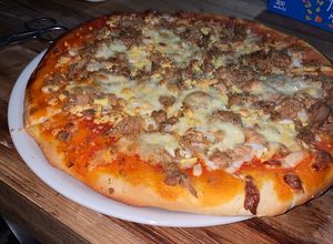 Foto principal de Pizza de atún masa de pan estilo Domino's Pizza 😋