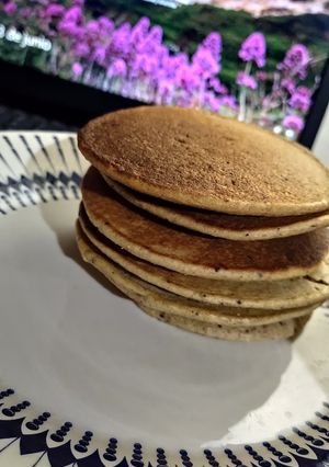 Una foto de Panqueques de avena y banana