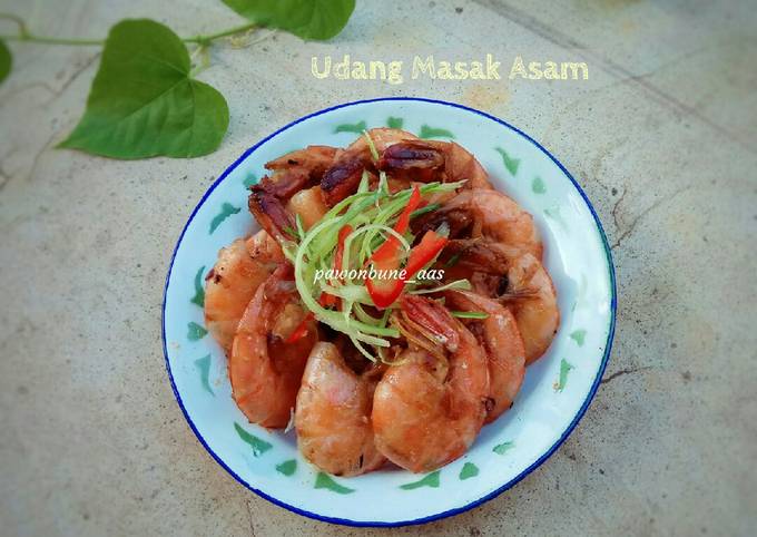 Udang Masak Asam