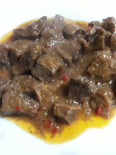 Una foto de Lengua de cerdo en salsa