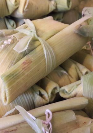 Una foto de Humitas en chala saladas