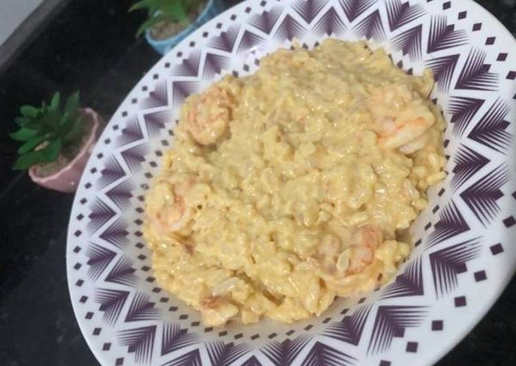Risoto de camarão cremoso