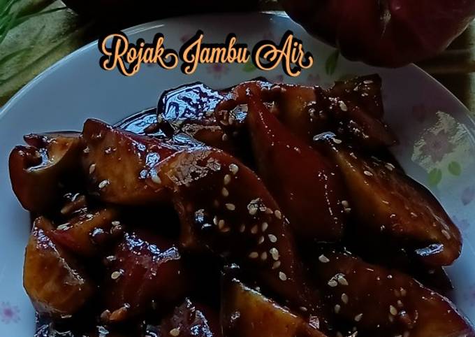 Resipi Rojak Jambu Air oleh Muniroh Annuar - Cookpad
