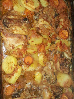 Una foto de Pollo al horno con licuados de verduras