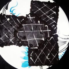 A picture of Eggless Brownie Cake.