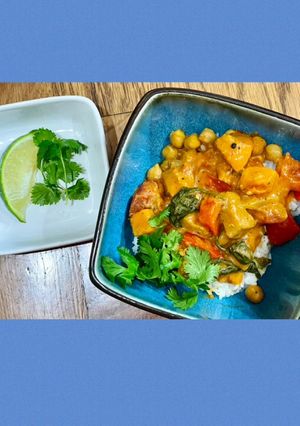 A picture of Chicken and Chickpea Curry.